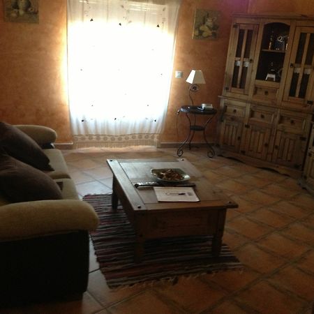 Apartamentos Rurales Complejo Penafiel Zarza La Mayor Eksteriør bilde